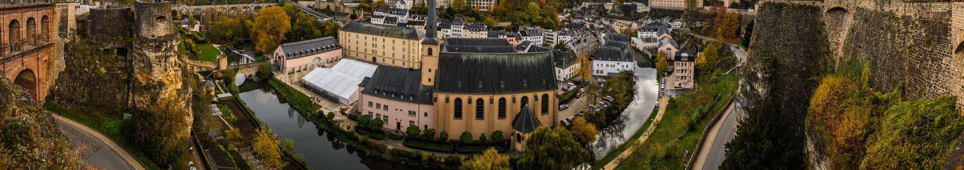 Search Whois information of domain names in Luxembourg
